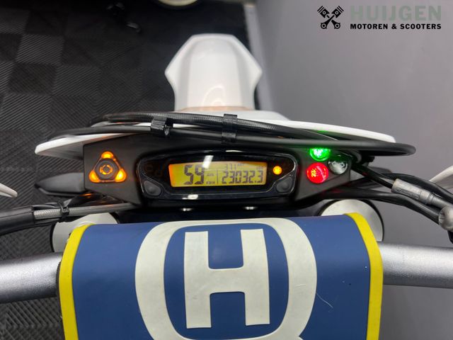 husqvarna - 701-supermoto