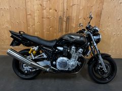 YAMAHA XJR 1300
