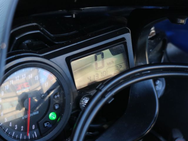 suzuki - gsx-r-600