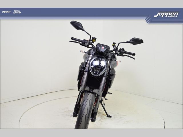 ducati - monster