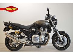 YAMAHA XJR 1300