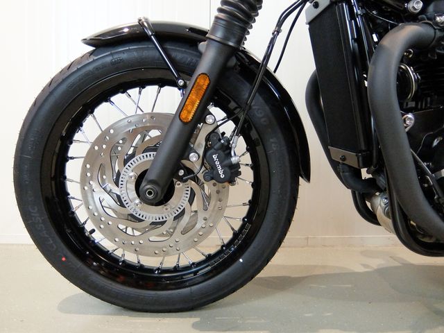 triumph - bonneville-t-120-black