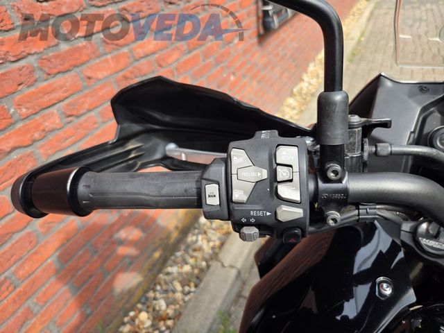 kawasaki - versys-1000-se-grand-tourer
