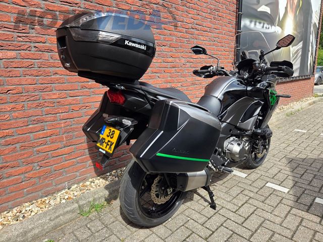 kawasaki - versys-1000-se-grand-tourer