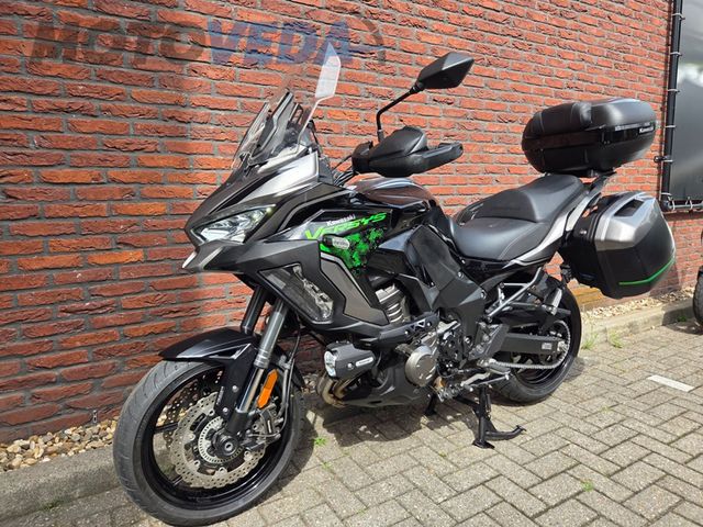 kawasaki - versys-1000-se-grand-tourer