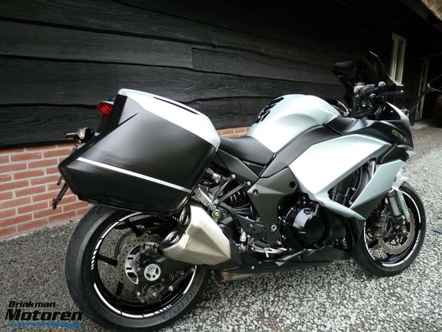 kawasaki - z-1000-sx-abs