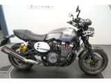 YAMAHA XJR 1300