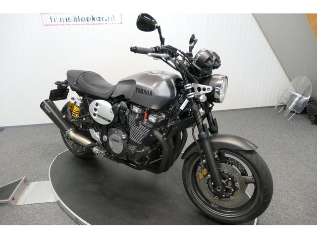 yamaha - xjr-1300