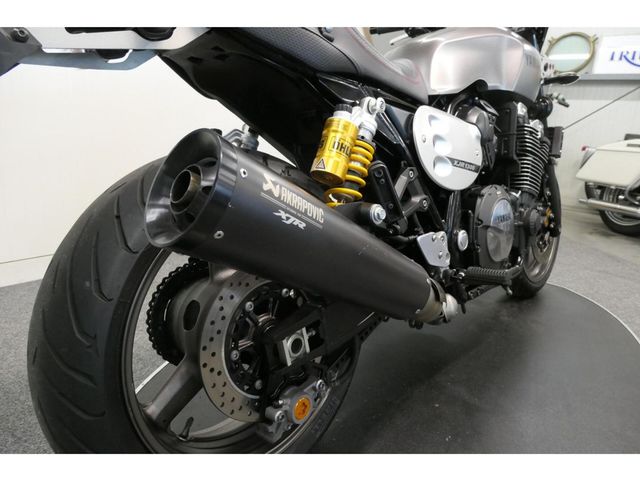 yamaha - xjr-1300