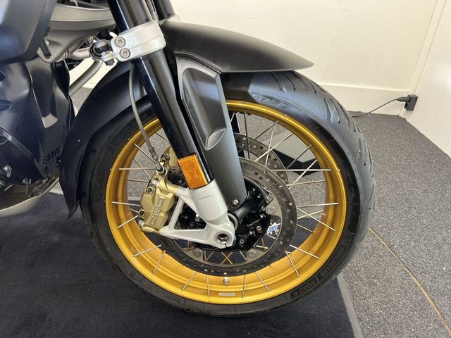 bmw - r-1250-gs-adventure