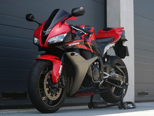 honda - cbr-600-rr