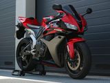 HONDA CBR 600 RR