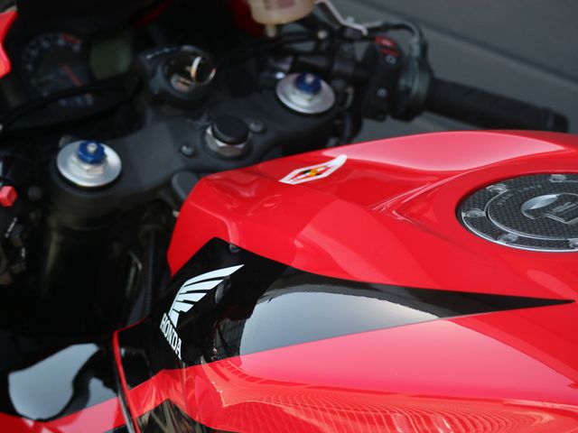 honda - cbr-600-rr