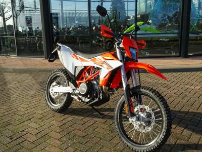 KTM 690 ENDURO R – foto 2