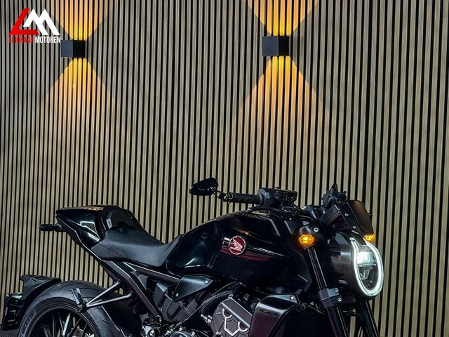 honda - cb-1000-r-black-edition