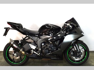 KAWASAKI NINJA ZX-6R – foto 3