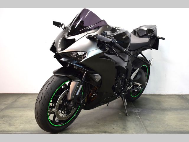 kawasaki - ninja-zx-6r