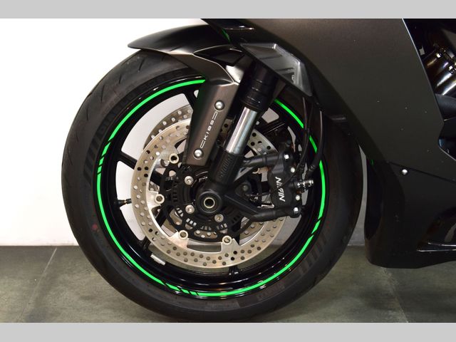 kawasaki - ninja-zx-6r