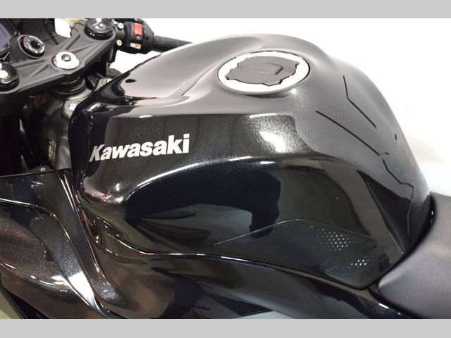 kawasaki - ninja-zx-6r