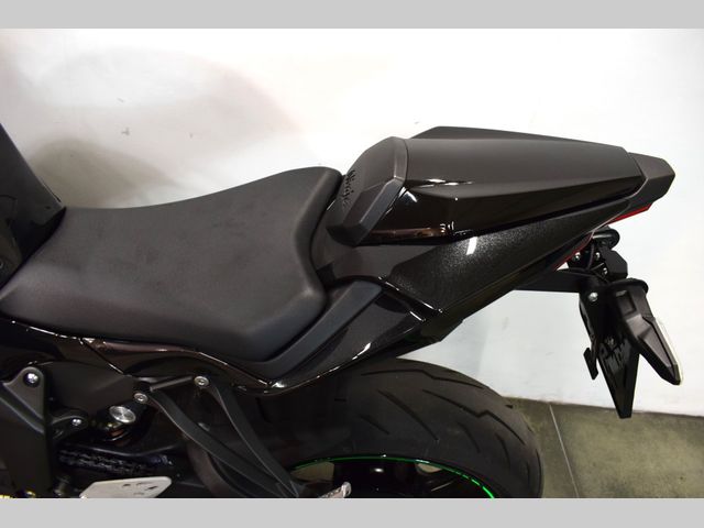 kawasaki - ninja-zx-6r