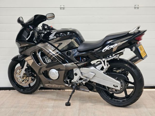 honda - cbr-600-f