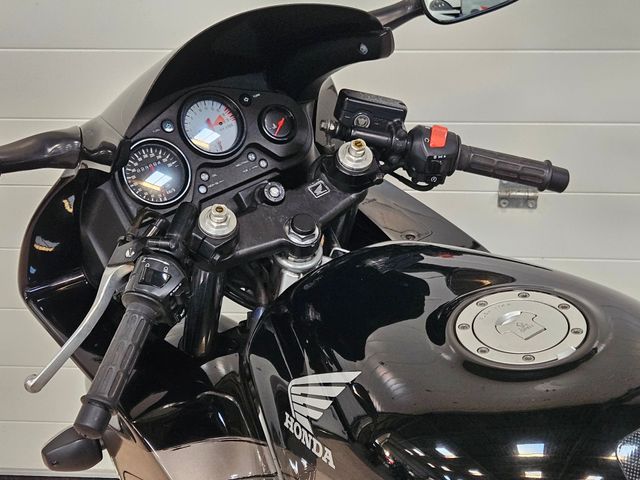 honda - cbr-600-f