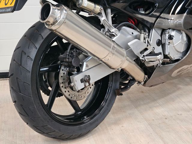 honda - cbr-600-f