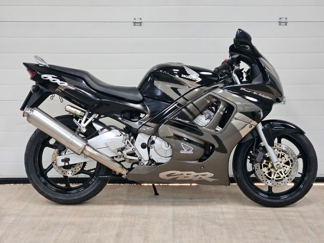 honda - cbr-600-f
