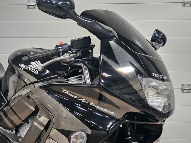 honda - cbr-600-f