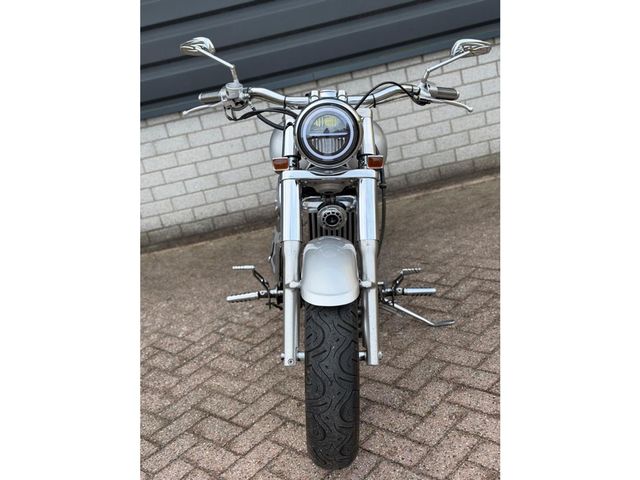 kawasaki - vn-800-vulcan