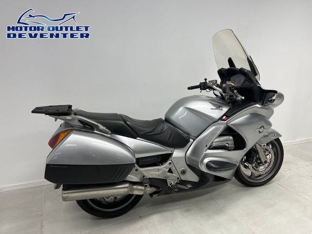 honda - st-1300-pan-european-abs