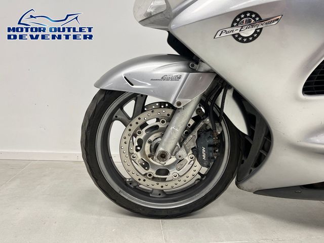 honda - st-1300-pan-european-abs