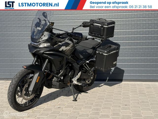 cfmoto - 700-mt