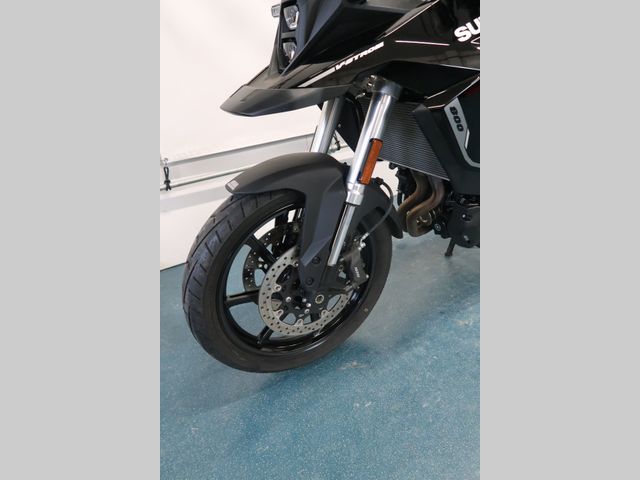 suzuki - v-strom-800