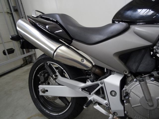 honda - cb-600-f-hornet