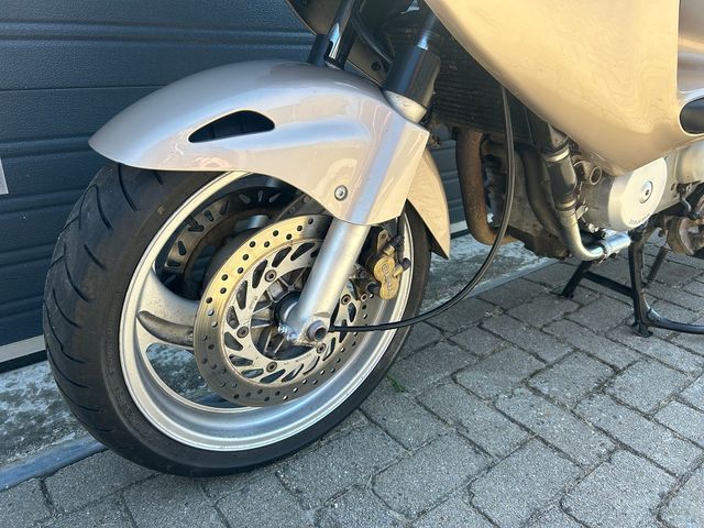 honda - nt-650-v-deauville