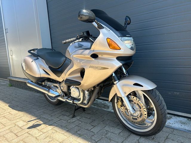 honda - nt-650-v-deauville