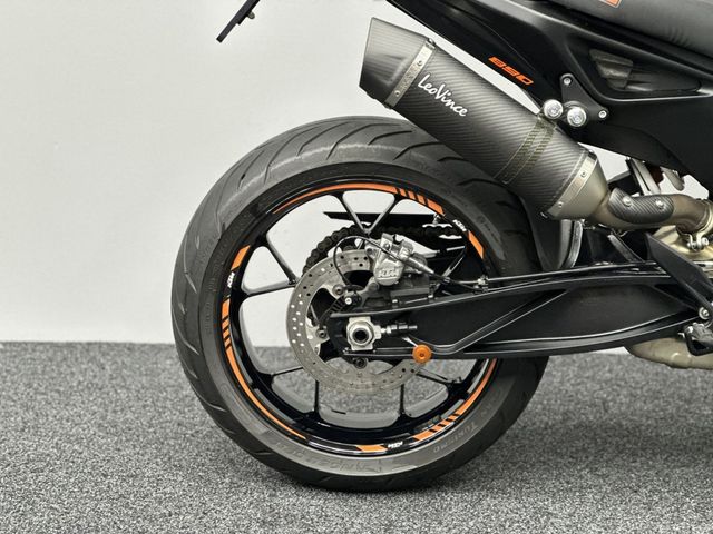 ktm - 890-duke