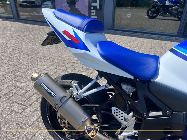 suzuki - gsx-r-600