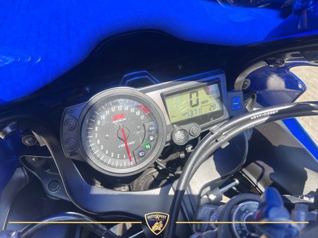 suzuki - gsx-r-600