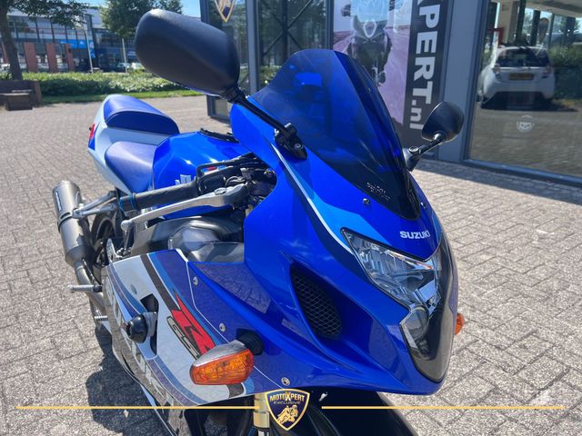 suzuki - gsx-r-600