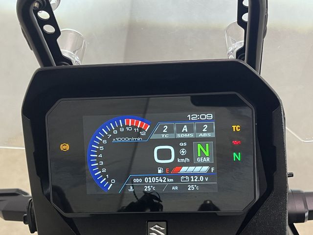 suzuki - v-strom-800-de