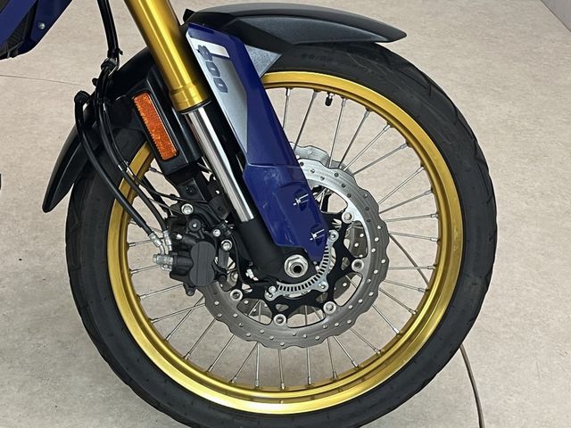 suzuki - v-strom-800-de