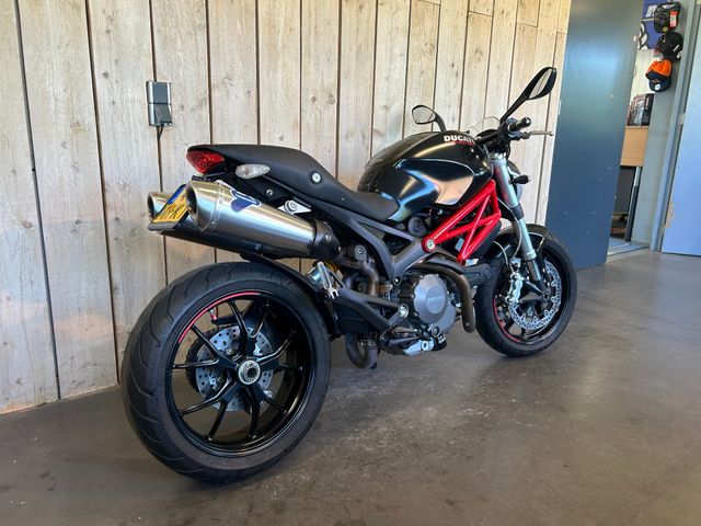 ducati - m-796