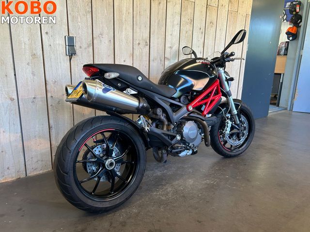 ducati - m-796