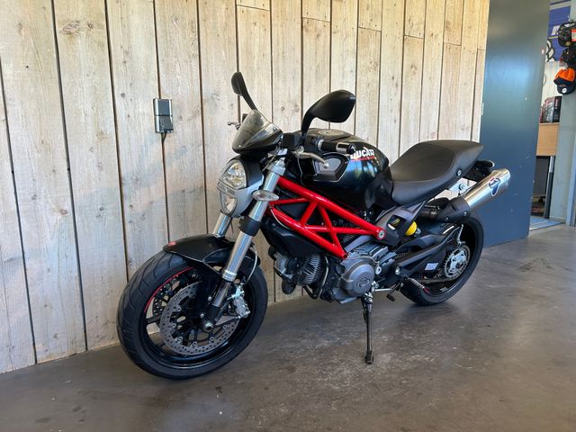 ducati - m-796