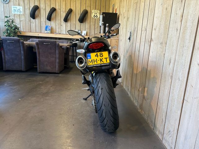 ducati - m-796