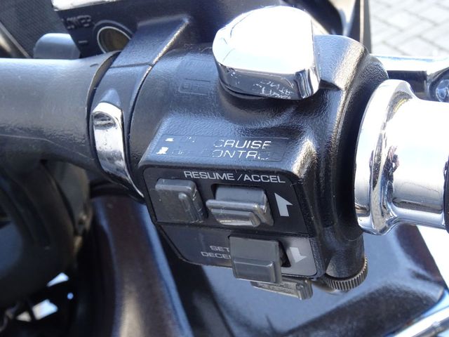 honda - gl-1500-se-goldwing