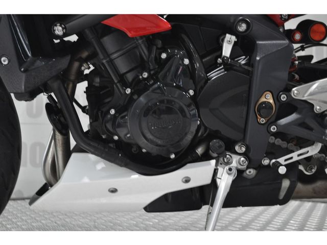 triumph - street-triple-r