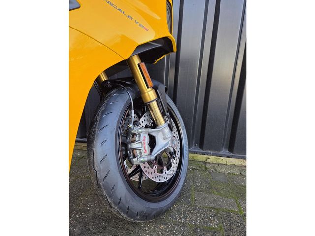 ducati - panigale-v2-s